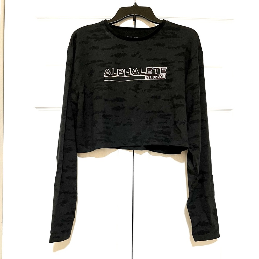 Alphalete cropped long sleeve